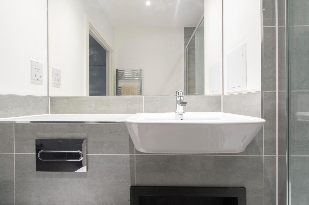 Stunning Luxury 2 Bedroom London Apartment Exterior photo