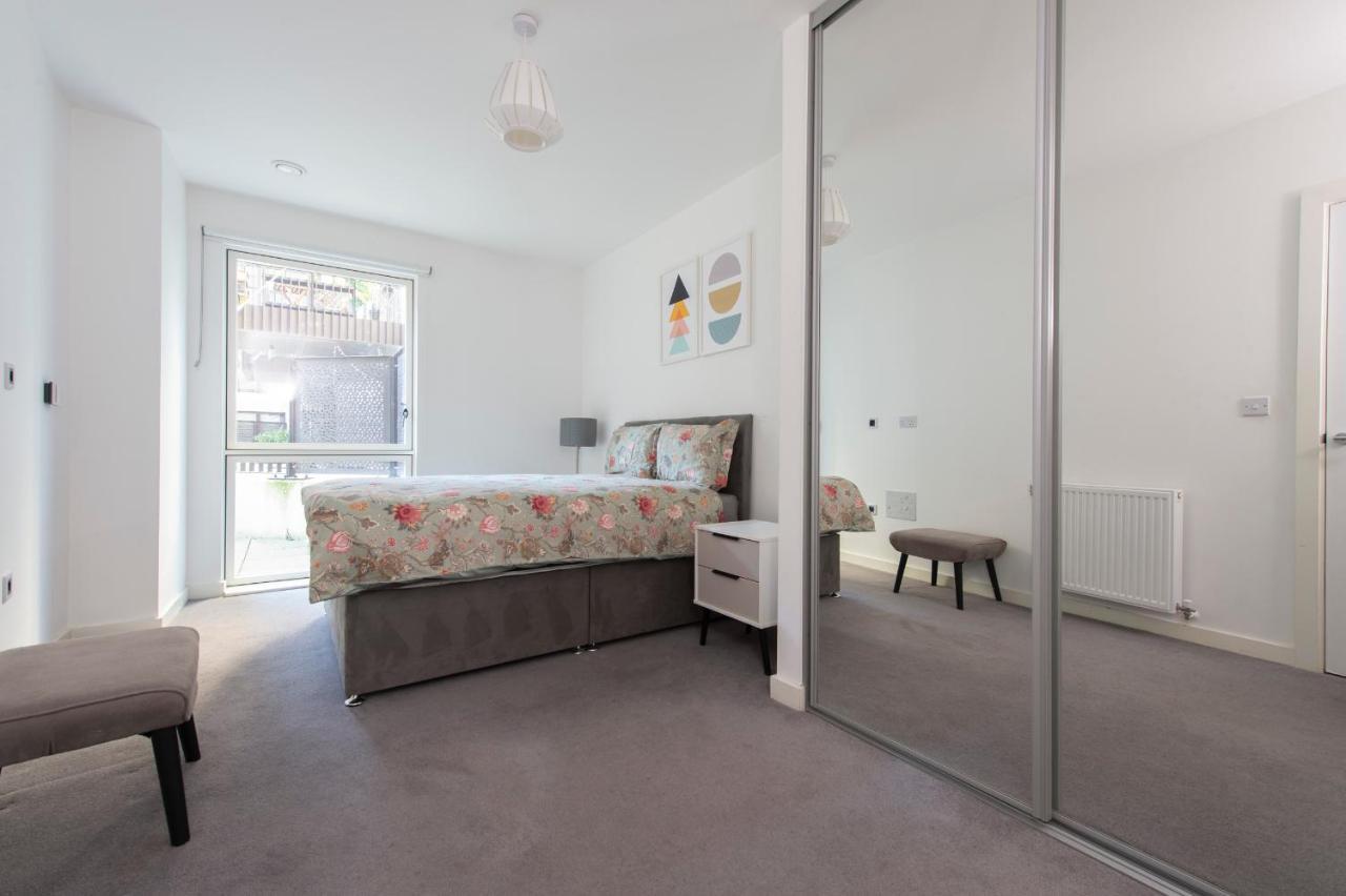 Stunning Luxury 2 Bedroom London Apartment Exterior photo